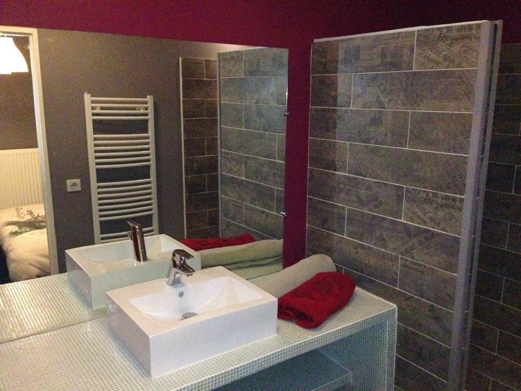 Appartements D'Hotes Santa Giulia นีออร์ ห้อง รูปภาพ
